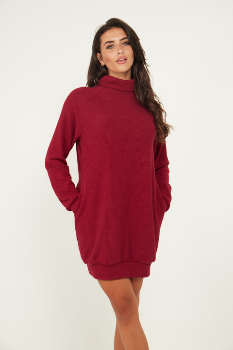 Jumper Dress With Roll Neck And Pockets In Wine - Lilura London